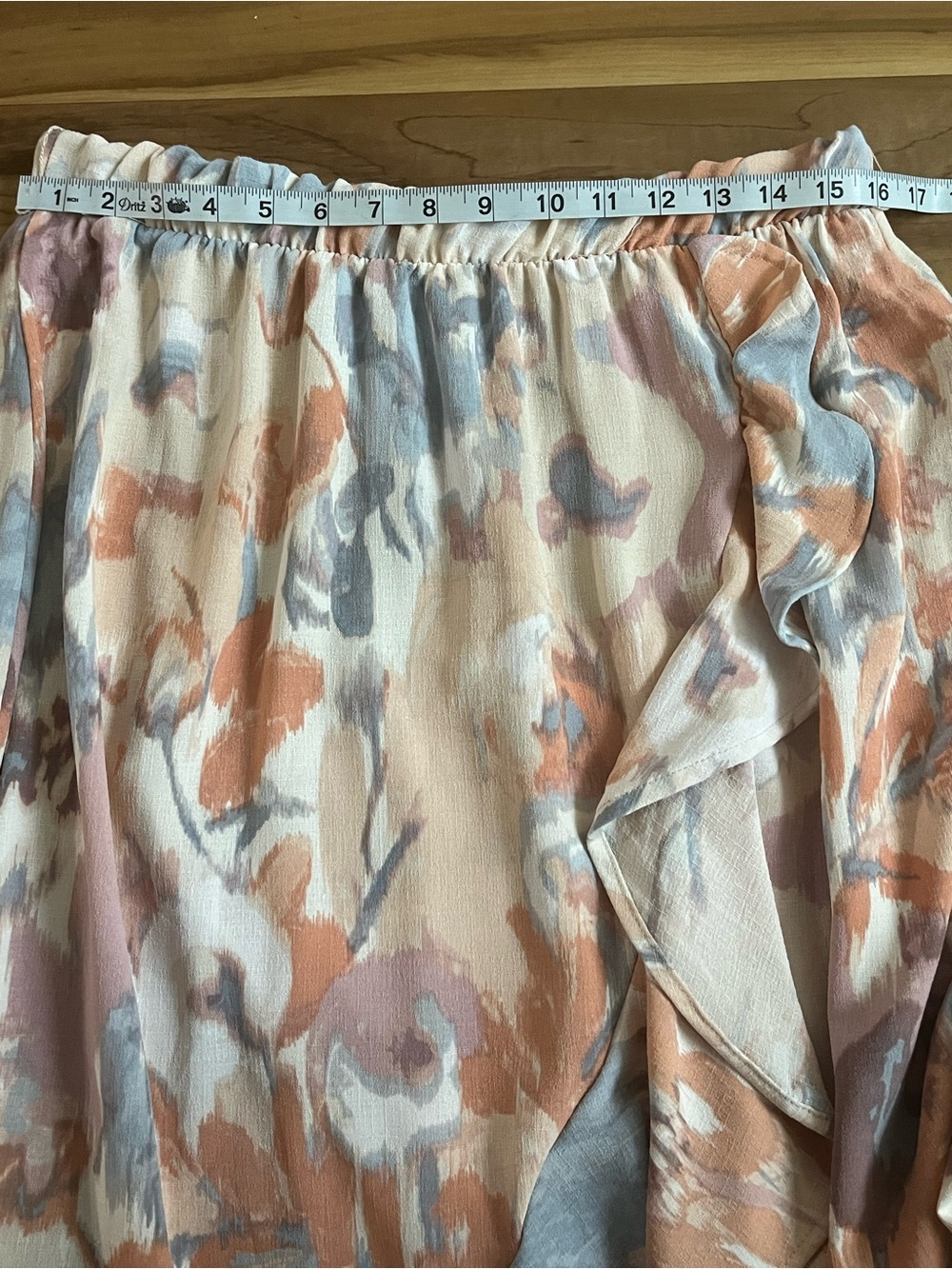 Madison + Hudson Abstract Floral Ruffle Wrap Midi Skirt Size M - Picture 9 of 12